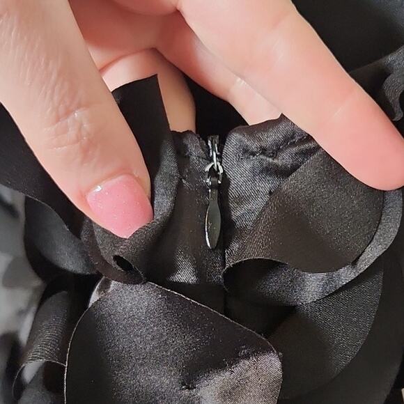 FUMBLIN FOE Black 3D Mini Dress with Belt, Size Small - Picture 8 of 12